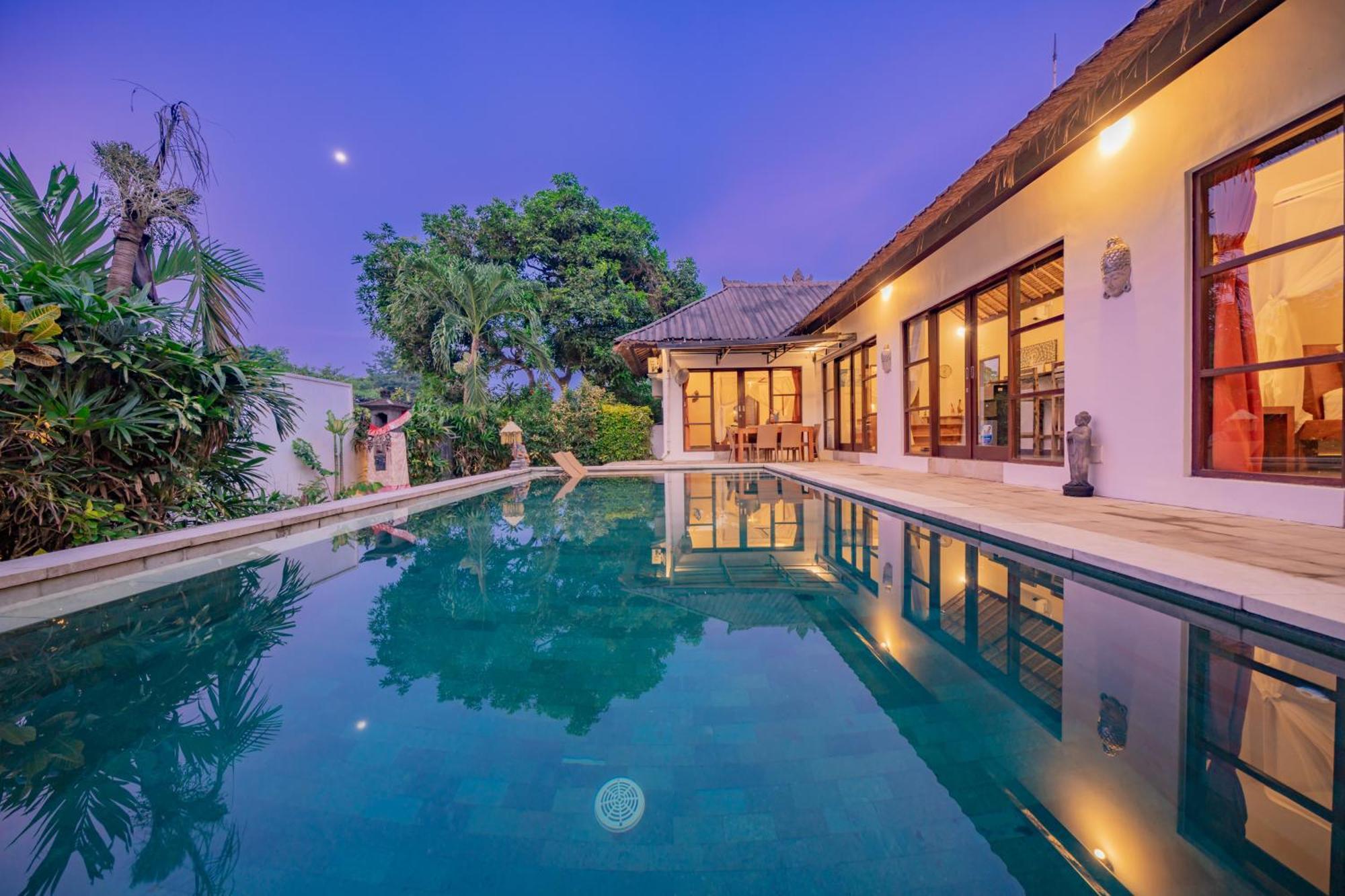 Bali Sunyi Villas Jimbaran Exterior foto