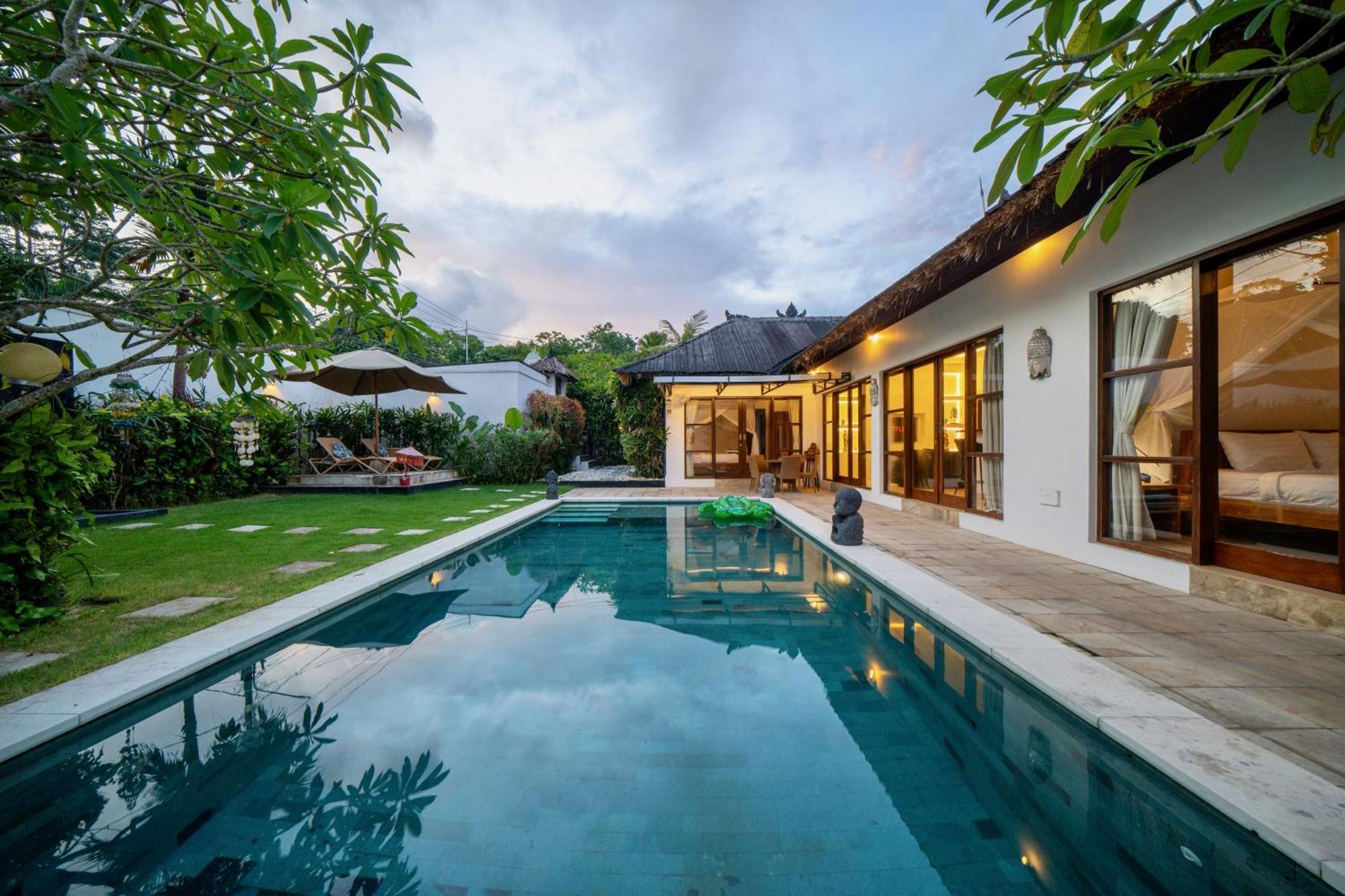 Bali Sunyi Villas Jimbaran Exterior foto